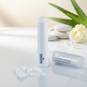 Baume à lèvres Glutanex Lip Glow, testé par des dermatologues, traitement pour des lèvres lumineuses et brillantes, unifiant le teint, correcteur de teint, concentré, régénérant. - Product Image 3