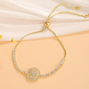 Gold And <b>White</b> Flower Shape Zircon <b>Bracelet</b> Adjustable Women's Jewelry Party Fashion Chain Link <b>Bracelet</b> - Product Image 4