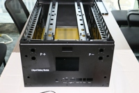 Gabinete de Almacenamiento de Energía de 48V 15kWh para Montaje en Rack, con Inversor Integrado, para Uso Comercial Pequeño, Energía Solar, Disponible en Polonia, UE