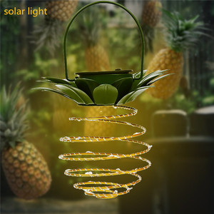 Luz Led nocturna impermeable para exteriores, lámpara colgante Solar con forma de <span class=keywords><strong>piña</strong></span> para jardín, decoración familiar de Año Nuevo - Product Image 3