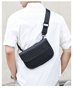 Nouveau <span class=keywords><strong>sac</strong></span> <span class=keywords><strong>à</strong></span> <span class=keywords><strong>dos</strong></span> bandoulière <span class=keywords><strong>en</strong></span> PU <span class=keywords><strong>à</strong></span> carreaux, <span class=keywords><strong>petit</strong></span> format, imperméable, respirant et ergonomique <span class=keywords><strong>pour</strong></span> <span class=keywords><strong>homme</strong></span>, idéal <span class=keywords><strong>pour</strong></span> les trajets professionnels - Product Image 1