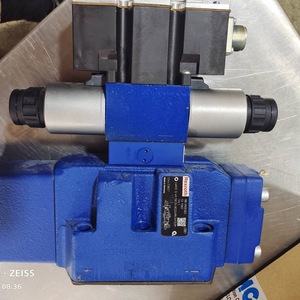 Válvula Proporcional Rexroth 4WRZE16W8-150-7X/6EG2 Electrohidráulica Para Uso Industrial - Product Image 2