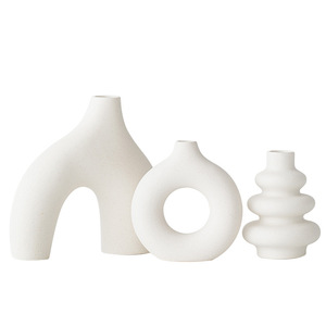 Böhmisches dreiteiliges Set Weißes rundes geometrisches Design Unglasierte Keramik-und Porzellan vasen - Product Image 5