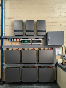 Module de batterie Lifepo4 Dyness 51,2 V 100 Ah 5 kWh certifié Inmetro, montage mural, 6000 cycles, BMS intelligent, batterie de stockage domestique - Product Image 4