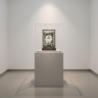 Horloge à balancier à visibilité de la bille en chute libre, cadran en émail de porcelaine et laiton antique Cloisonné, avec base standard
