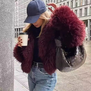 Abrigo Largo de Mujer para Otoño-Invierno, Novedad de Moda, Elegante y Holgado, Estilo Casual con Efecto Piel Sintética, Chaqueta Tejida de Manga Larga con Estampado de Oveja - Product Image 2
