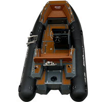 Bateau pneumatique de pêche LUX-395 de 13 pieds, coque en aluminium, fond en V profond avec console de direction pour la pêche en mer