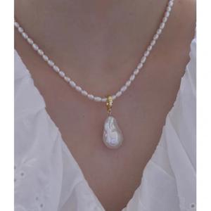 Pendentif en perle de queue de poisson d'eau douce naturelle, collier polyvalent détachable pour femmes, grand collier en perle de riz à forte luminosité - Product Image 1