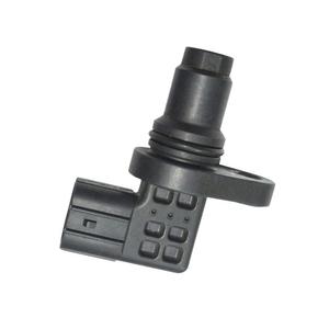 Sensor de Posición del Cigüeñal 33220-58J02 con Montaje Roscado para Vehículos Suzuki y Honda - Product Image 1