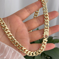 Collier artisanal plaqué cuivre or 18 carats avec zircon motif dollar, luxe léger classique, vente en gros transfrontalière