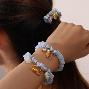 Coleteros de color azul claro con dijes de acero inoxidable, colgante en forma de corazón, accesorios de uso diario FQ01LB - Product Image 4