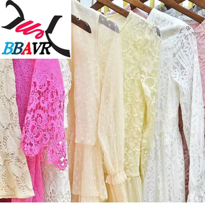 ชุดเดรสไหมพรมยาวมือสอง  เสื้อผ้ามือสองสำหรับผู้หญิง - Product Image 1