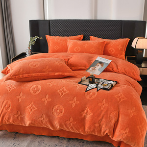 Parure de lit 4 pièces en velours de lait épais jacquard taffetas noir mat européen, couleur unie, en polaire corail, pour l'hiver - Product Image 3