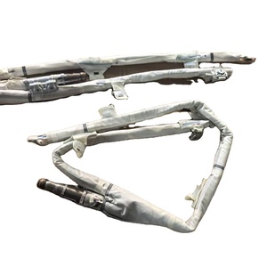 Nuevos Componentes de Cortina de Aire Automotriz Tongxiang para Lado Izquierdo y Derecho - Product Image 1