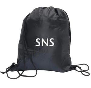 กระเป๋าหูรูดทำจากโพลีเอสเตอร์ราคาประหยัดคุณภาพดีกระเป๋าแบ็คแพ็คอเนกประสงค์กระเป๋ายิมใช้ได้ทั้งชายและหญิงมีโลโก้และสีที่กำหนดเอง - Product Image 1