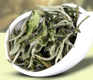 Pu Er White Natural Loose Spring <span class=keywords><strong>Original</strong></span> <span class=keywords><strong>Tea</strong></span> White Puer <span class=keywords><strong>Tea</strong></span> en venta - Product Image 2