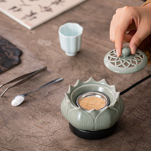 Quemador de incienso eléctrico de cerámica <span class=keywords><strong>Olla</strong></span> de <span class=keywords><strong>aroma</strong></span> digital Temperatura ajustable Hogar Sándalo Agarwood Pill Lotus Difusor eléctrico - Product Image 1
