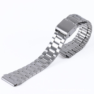 <span class=keywords><strong>Bracelet</strong></span> de <span class=keywords><strong>montre</strong></span> de luxe en acier inoxydable de haute qualité à 3 ou 5 maillons de 18 mm pour <span class=keywords><strong>montre</strong></span> Casio - Product Image 1