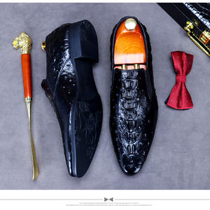 Nouvelles chaussures derby en cuir tendance, style multicolore, personnalisables avec un logo, personnalisation artisanale disponible - Product Image 5