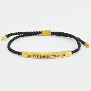Brazalete Personalizable de Acero Inoxidable 316L, Chapado en Oro de 14k/18k, Grabable, con Cordón Delgado Ajustable para Hombre y Mujer - Product Image 1