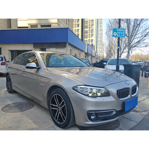 <span class=keywords><strong>BMW</strong></span> <span class=keywords><strong>Serie</strong></span> <span class=keywords><strong>5</strong></span> 525Li Sedán M Sport 2.0T 2WD/4WD de <span class=keywords><strong>Segunda</strong></span> <span class=keywords><strong>Mano</strong></span>, Híbrido, Interior Claro, Asientos de Cuero Traseros, Recepción VIP - Product Image 3