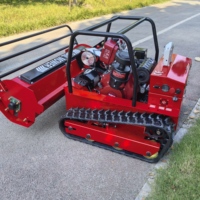 Tondeuse à gazon industrielle sans fil sur chenilles, modèle agricole multifonctionnel mini XT100 avec moteur diesel 6,5 L et bac de ramassage