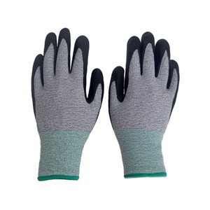 Guantes de Trabajo Duraderos y Ecológicos de Uso Múltiple, Tejido de Nailon y Elastano de Calibre 15, con Espuma de Nitrilo - Product Image 3