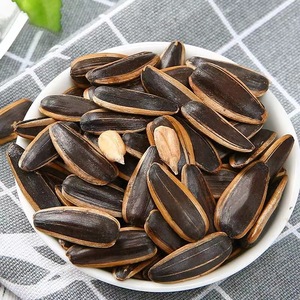 Aperitivos al por mayor qiaqia Fritos nueces 70g semillas <span class=keywords><strong>de</strong></span> melón semillas <span class=keywords><strong>de</strong></span> <span class=keywords><strong>girasol</strong></span> semillas <span class=keywords><strong>de</strong></span> melón - Product Image 4