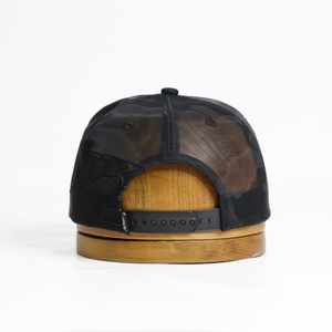 Gorras Personalizadas Estilo Europeo Americano, Gorras Trucker de Gamuza con su Logotipo, Bordado de Logotipo en Velour de Alta Calidad, Curvadas y Modernas - Product Image 5