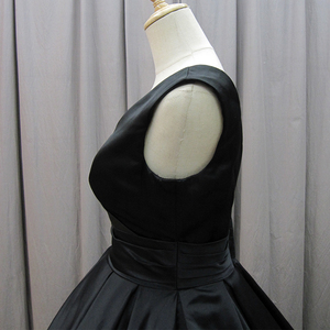 Robes de bal élégantes en satin noir, col en V, nouvelles robes de bal longues pour soirée Mz0043 - Product Image 4