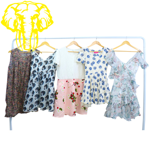 Mini robe pull pour femmes vêtements d'été d'occasion de seconde <span class=keywords><strong>main</strong></span> de Thrift Store - Product Image 3