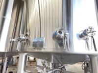 Cuve de mélange de miel en acier inoxydable 5000L 8000L 10000L avec agitateur pour le mélange, le chauffage et le traitement du miel de qualité alimentaire