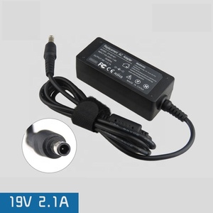 Máy tính xách tay <span class=keywords><strong>AC</strong></span> <span class=keywords><strong>Adapter</strong></span> cho Samsung <span class=keywords><strong>AC</strong></span> <span class=keywords><strong>Adapter</strong></span> N110 NP-NC10 ND10 sạc 19V 2.1A 40W 5.0*3.0mm DC tip máy tính xách tay cung cấp điện - Product Image 4