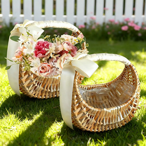 Cesta de Flores Ovalada Willow Crescent Moon de 18x11x18cm, Cesta de Almacenamiento para Confeti de Pétalos de Boda con Lazo de Cinta - Product Image 1