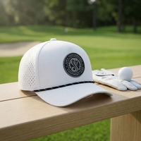 Casquette Snapback 5 Panneaux Personnalisable avec Logo, Imperméable et Respirante, pour Golf et Baseball, avec Trous Découpés au Laser et Patch en Caoutchouc, Idéale Sports de Plein Air