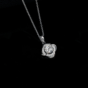 Collier pendentif en argent sterling S925 plaqué rhodium avec diamant de laboratoire 1CT VVS1 en forme de <span class=keywords><strong>moulin</strong></span> à <span class=keywords><strong>vent</strong></span> Wangfu Jewelry pour femme, idéal pour un mariage - Product Image 3