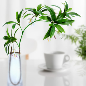 Planta Artificial Senwei de 100cm-200cm, Estilo Pieris Japonica, de Goma Suave, para Decoración del Hogar - Product Image 4