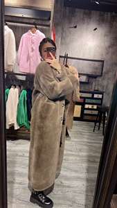 2025 femmes mode <span class=keywords><strong>fausse</strong></span> <span class=keywords><strong>fourrure</strong></span> tissu pour long manteau vestes élégant femmes <span class=keywords><strong>fausse</strong></span> <span class=keywords><strong>fourrure</strong></span> veste - Product Image 5