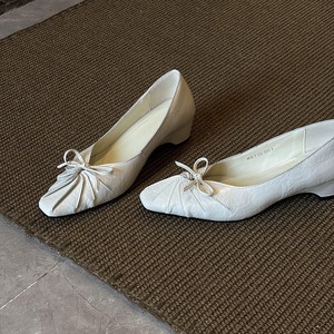 Escarpins à talon chaton en cuir véritable à bout carré avec nœud, chaussures rétro à enfiler pour femmes - Product Image 3