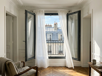 Ventanas Opuestas Abatibles de Aluminio Impermeables de Alta Calidad para Viviendas, Villas y Edificios de Estilo Europeo