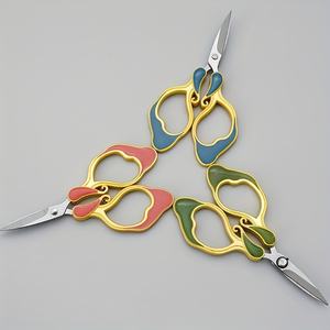 Forbici da <span class=keywords><strong>disegno</strong></span> a cuore forbici da ricamo a mano forbici da cucito a punto croce con filo da ricamo - Product Image 5