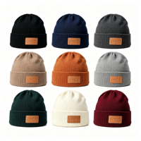 Op maat gemaakte OEM beanie met patch |   Leren patch wintermuts VOEG UW LOGO TOE Bedrijfsmedewerkersmutsen