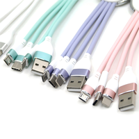 Câble de charge multi-usage 3 en 1, câble de charge USB portable en forme de porte-clés, cordon de charge court et petit compatible avec les smartphones