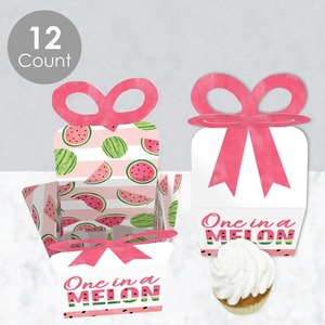 Square gift <b>box</b> - Fruit <b>party</b> bowknot gift <b>box</b> - Customizable according to your needs - Product Image 3