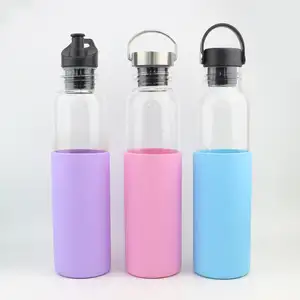 Wholesale Price BPA FREE Leakproof Reusable 30oz Glass Water Bottles 1 liter with Straw Silicone Sleeve Bamboo Lid