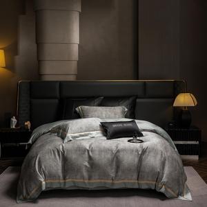 Copripiumino Moderno Estivo Fresco in Lyocell e Cotone, Tessuto per la Casa, Grigio con Stampa Digitale Geometrica, Misura <span class=keywords><strong>Queen</strong></span> King, Piatto e con Angoli - Product Image 1