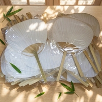 Éventail en papier de bambou brut blanc uni fait main sur mesure en gros, fournitures promotionnelles pour fêtes avec logo pour mariages et bals