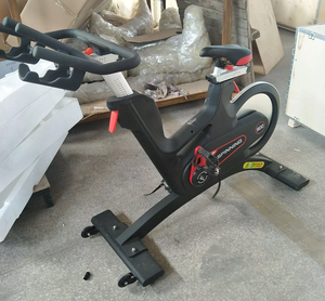 Vélo d'exercice de qualité supérieure pour salle de <span class=keywords><strong>sport</strong></span> commerciale, vélo de <span class=keywords><strong>cardio</strong></span> à domicile entraîné par une courroie électrique pour l'entraînement - Product Image 4