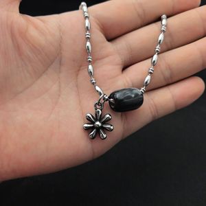 Collar de Bambú Vintage con Perlas y Flores 'Flowers All Way' de <span class=keywords><strong>Taobao</strong></span>, Estilo Retro, Unisex, para Hombre y Mujer - Product Image 4