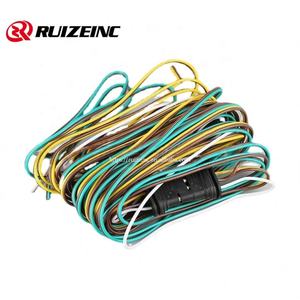 Cable de alimentación de 2 núcleos personalizado de fábrica Cable de enchufe de 4 núcleos macho y hembra para coche - Product Image 2